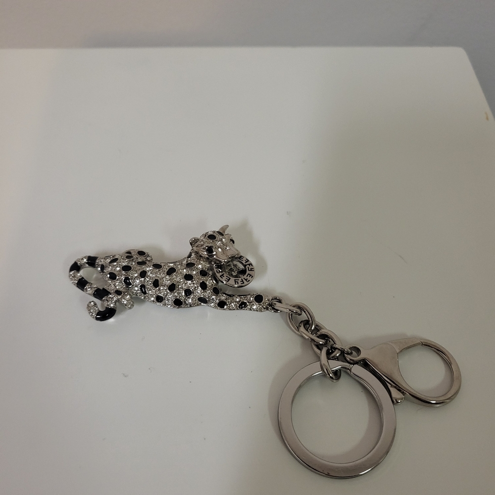 Effy Elegant Silver Leopard Keychain